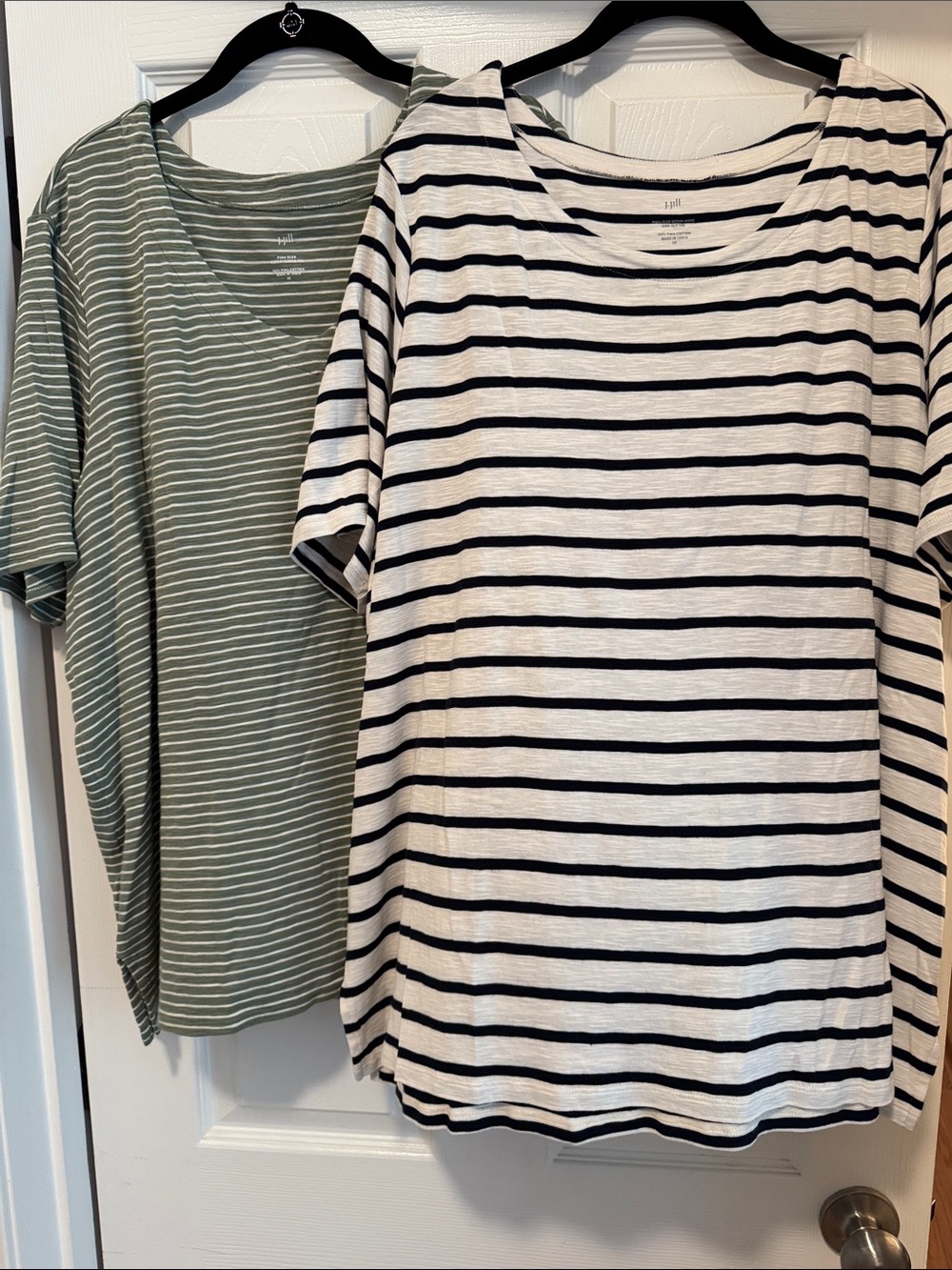 📌Bundle: JJill 3X Stripe Elbow Sleeve V-neck/Round neck Stripes Tees